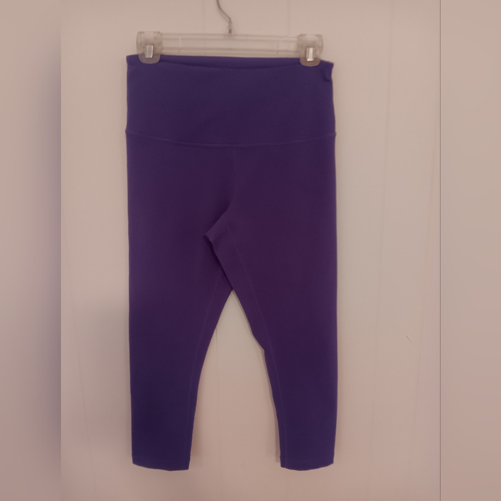Zella medium purple capri leggings